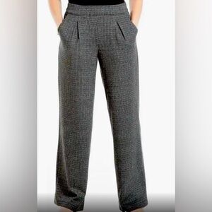 Max Studio Women's Wide Leg Pleated Pant, very comfortable perfect condition